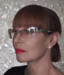 Lenscrafters believes everyone should be able to see their best and that's why we have been a proud supporter of onesight's work to ensure access to vision care for more than 30 years. Glasses Wikipedia