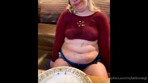 Nasty Gluttonous Pigslut XXX Porn Video - PervertTube.com