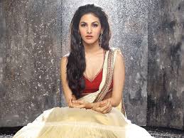 Amyra dastur, born amy dastur, began her education in cathedral and john connon school. Amyra Dastur Wiki Age Bio Assets Affairs Height Worth The Viral Blaze