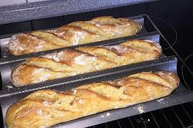 Baguette Parisienne Von Cremona Chefkoch Rezept Brot Backen Rezept Einfach Brot Selber Backen Rezept Brot Backen Einfach
