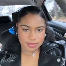 Glenna Danielle Stephens (@GlennaDanielle)