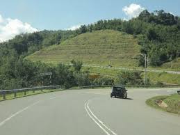 Bus from kl to cameron highlands is one of the most popular tourist routes in malaysia. Jalan Alternatif Ke Cameron Highlands Cari Homestay