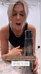 Who's gonna tell her that the green undertones make her look like an  oxidized penny? 😶 : r/brittanydawnsnark