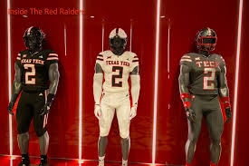 College football recruiting: Two Top247 prospects headline this week's  Power Four commits