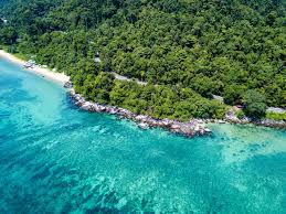  95% daripada masyarakat pantai timur malaysia beragama islam. Ziarah Harmoni Jom Cuti Cuti Malaysia Pulau Tioman Terletak Di Pantai Timur Semenanjung Malaysia Di Laut China Selatan Ia Adalah Cagar Alam Dilingkari Pantai Kawasan Ini Terkenal Dengan Tempat Menyelamnya Yang