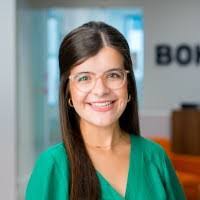 Julie Mork's Instagram, Twitter & Facebook