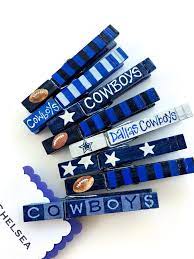 Dallas Cowboys Football Party Decor Painted Clothespin Magnet Football Party Favor Football Fan Team Gift Nfl Memorabilia Clothes Pins Football Party Favors Clothespin Magnets