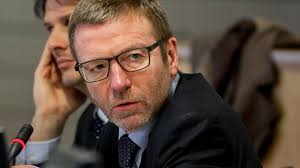 EU official: Households will save €500 a year from existing EU  energy-saving laws