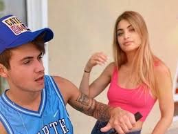 Questa volta però il cantante campano non è il solo nel nuovo singolo meglio di sera: Emma Muscat Irrekordjat Dwett Ma Fede Newsbook