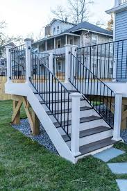 Cast iron balcony railings are the mostly used railings in india. The Top 55 Porch Railing Ideas Exterior Home And Design