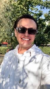 Warren Torrence's Instagram, Twitter & Facebook