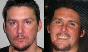 Noosa man Ricky Gardner who escaped from police by jumping in ocean shows  up alive