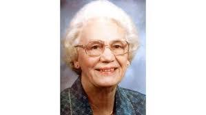 Dorothy Engelhardt's Instagram, Twitter & Facebook