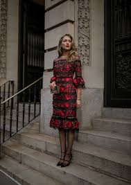 Nyc Style Blogger In Red And Black Floral Tulle Cocktail Dress Standing On Building Steps Stylish Spring Outfit Dresses Gorgeous Clothes
