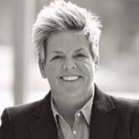 Annie Malka's Instagram, Twitter & Facebook