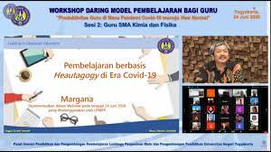 Software phet menyediakan serangkaian alat dan bahan yang akan digunakan dalam kegiatan eksperimen. Workshop Daring Model Pembelajaran Pada Masa Pandemi Covid 19 Seri 2 Model Pembelajaran Kimia Dan Fisika Untuk Sma Www Uny Ac Id
