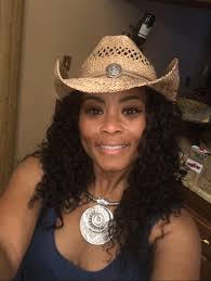 Hi all! I just wanted to introduce myself and share a photo I took. I am a  Travel Business, owner and servant leader 🙏🏽✈️￼