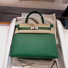 Discover more posts about hermes birkin. Malu De Leon On Instagram Cactus Green The New Green In My Collection Photo From Last Month Hermescannes Ilovegreen De Leon New Green Collection