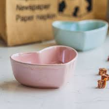 Nowadays, almost every ceramic food bowl seller represent their bowl as the best one. China Ceramic 4 75 Inch Pearl Crown Love Bowl Cute Cute Pet Cat Bowl Food Bowl Small Dog Food Bowl Pet Tableware China Ceramic Bowls And Ceramic Bowl Designs Price