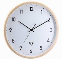 Pine Wood Wall Clock Manufacturers China, Customized Tick ...