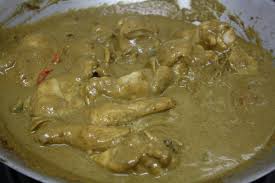 Antara lauk kurma yang sering dibuat ialah ayam. Resepi Ayam Masak Kurma Chef Wan Soalan 67