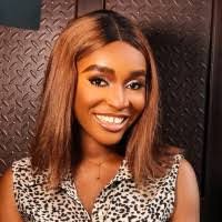 Mehvish Jamal's Instagram, Twitter & Facebook