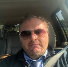 Health-Promoting Physical Activity through Virtual Reality