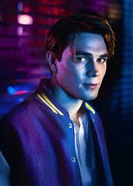 Der schauspieler erlag den folgen eines massiven schlaganfalls. Riverdale Bild Riverdale Schauspieler Bilder