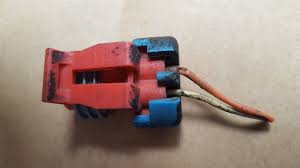It has the new gm style plug, but it comes with the jumper wire included. Fuel Vapor Canister And The Vent Solenoid Chevy Colorado Gmc Canyon