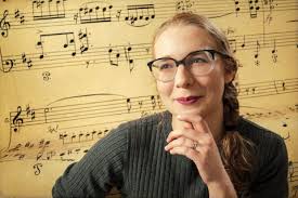 MLIS alumna tames Seattle Opera's archives as its first librarian