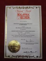 The first record book entitled the malaysia book of records' first edition was launched on december 9, 1998, unveiling the malaysian records in one book for the first time.8. Pcnk Menempa Sejarah Malaysian Book Of Records Pcnk