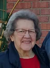 Kenneth Toohey's Instagram, Twitter & Facebook