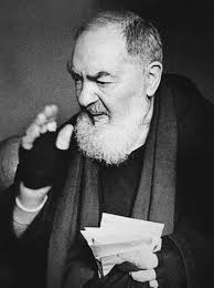 The Symbolic Beard: Unveiling the Identity of Franciscan Brothers