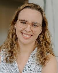 Serena Yeager's Instagram, Twitter & Facebook