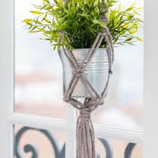 Until i realized beads could replace knots. 14 Ridiculously Simple Macrame Plant Hangers Ecofriendlycrafts