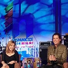 Shakira), quiero verte sonreír, cumbiana y más canciones! Carlos Vives Wikipedia