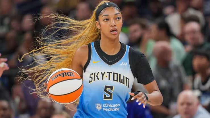 Angel Reese back for Chicago just in time as team desperately need help |  Sporting News