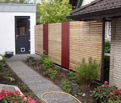 Der schutz unserer privatsphäre ist uns allen wichtig, besonders in unseren. Garten Mit Sichtschutz Bilder Ideen Couch