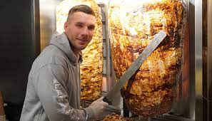 The kebab sandwich was decent, but i could appreciate a bit more meat in it. Lukas Podolski Opens Kebab House In Cologne Soccerbible