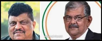 Too much democracy is dangerous, sometimes dictatorship works.imagine  giving your wife all democracy to do what she wants, guess what will happen  to you as the head of the family,sitakuambia Kila kitu |