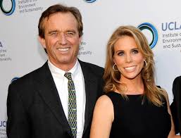 Последние твиты от kayleigh mcenany (@kayleighmcenany). Robert Kennedy Jr Curb Your Enthusiasm Actress Wed The Boston Globe