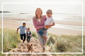 Compassionate in home euthanasia of dogs and cats, optional online scheduling and all fees listed at: Home Euthanasia Dignified Pet Services