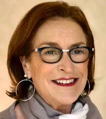 Christine Russell's Instagram, Twitter & Facebook