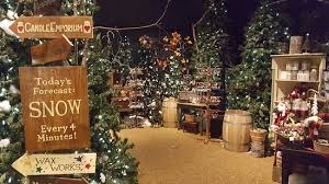 Christmas Display Picture Of Yankee Candle Flagship Store South Deerfield Tripadvisor
