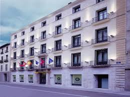 Mira las opiniones de los clientes. Hotel Catalonia Puerta Del Sol Puerta Del Sol Plaza Mayor Area Madrid Hotelopia