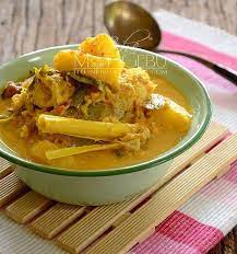 Ikan masin masak lemak nenas mudah sedao cepat. Lemak Nenas Sama Ikan Masin Kurau Asian Recipes Malaysian Cuisine Everyday Food