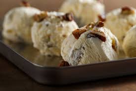 So voodoo invited carmen to his place to bake. Cookies And Cream Carmen S Best Ice Cream