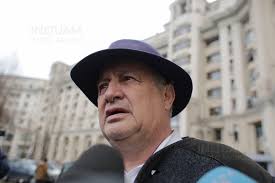 Mircea dinescu a vorbit despre romania la 23 de ani de la revolutie, precizand ca nu are catusi de putin entuziasm pentru acest capitalism, din moment ce avem o clasa ce spun dinescu si iliescu. Piccj Mircea Dinescu Revolutie Inquam Photos