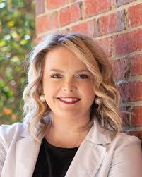 Whitney Patterson's Instagram, Twitter & Facebook