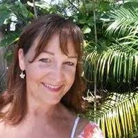 Michelle Bessette's Instagram, Twitter & Facebook